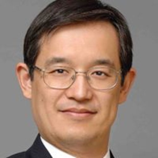 Dr. Michael Lee